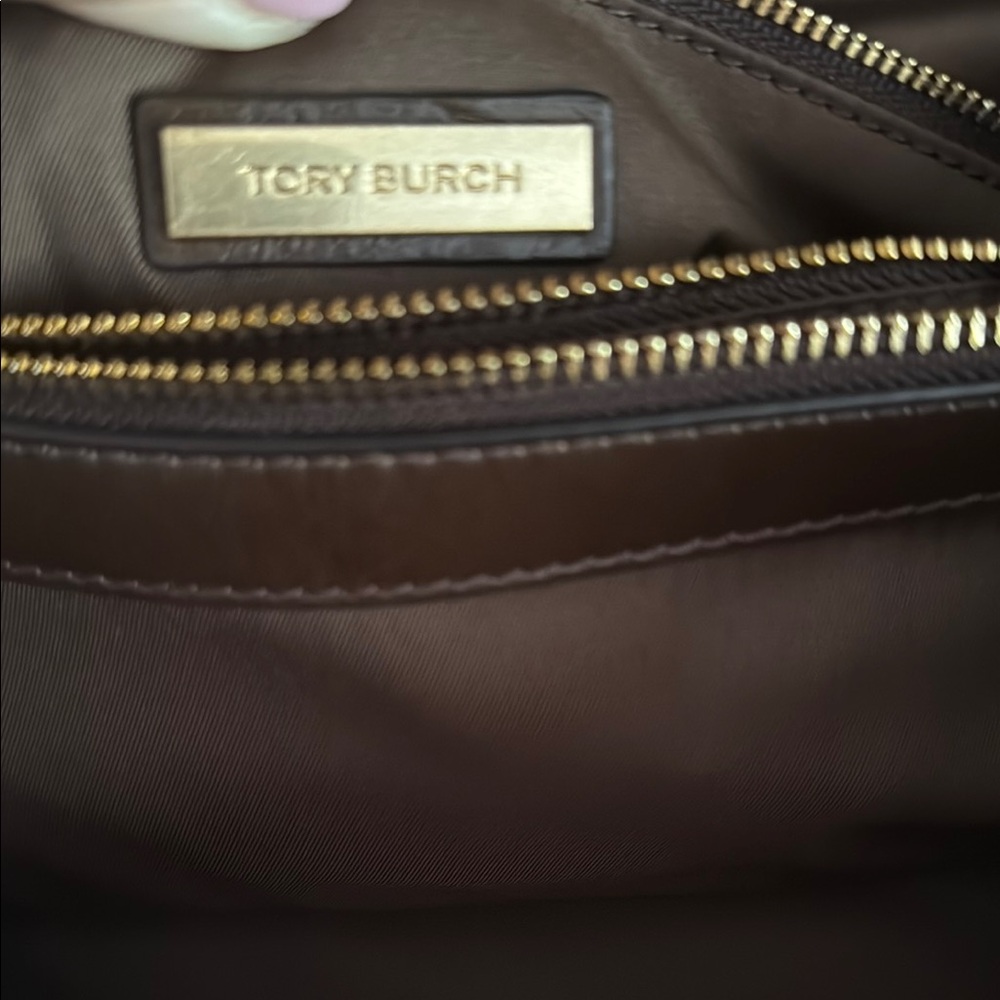 Tory Burch Fleming Brown and Cream Quilted Shoulder Bag - Picture 9 of 12